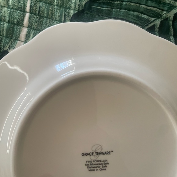 4 New GRACE TEAWARE ROSES Pink Floral SALAD PlateS